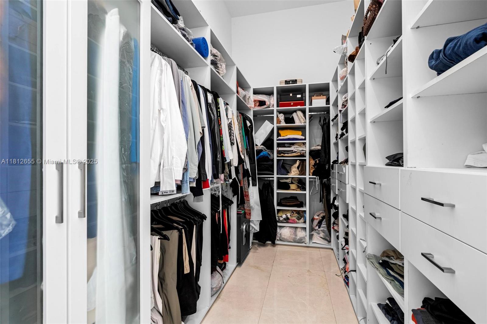 C GAB RIVIERA SEC 10 - Residential