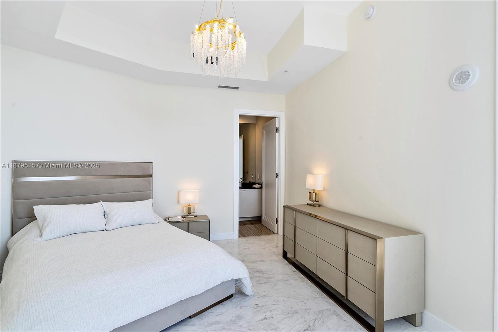 TDR TOWER I CONDO - Residential Lease