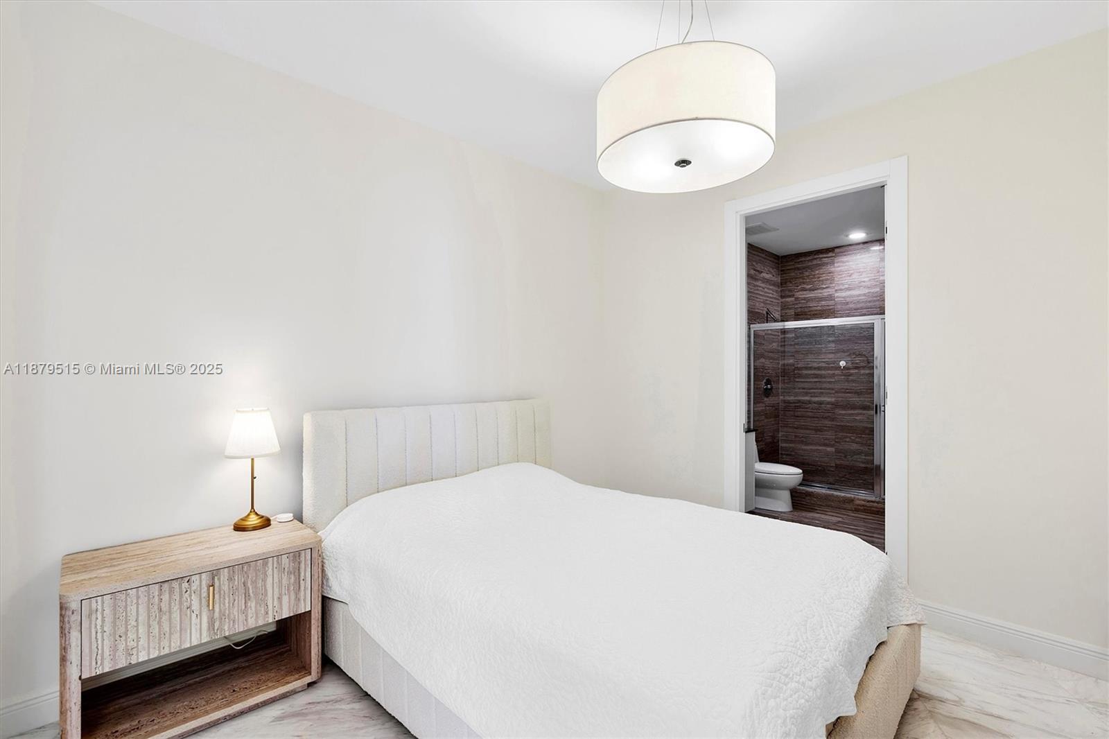 TDR TOWER I CONDO - Residential Lease