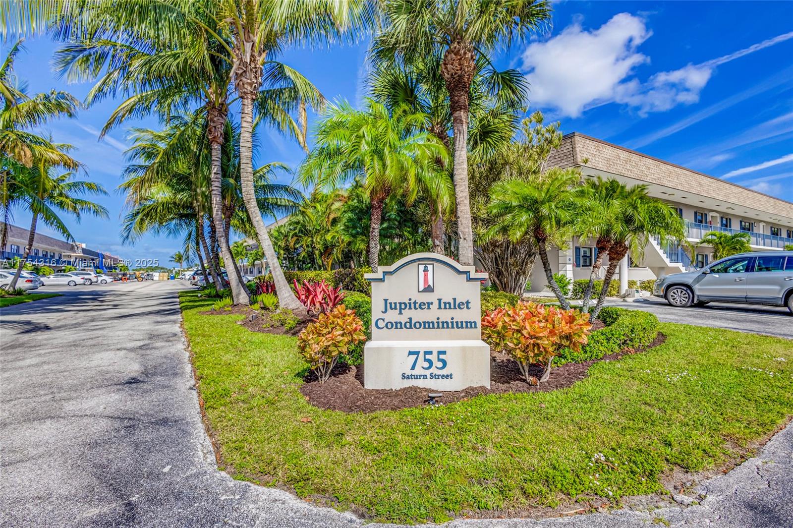 JUPITER INLET CONDO - Residential Lease