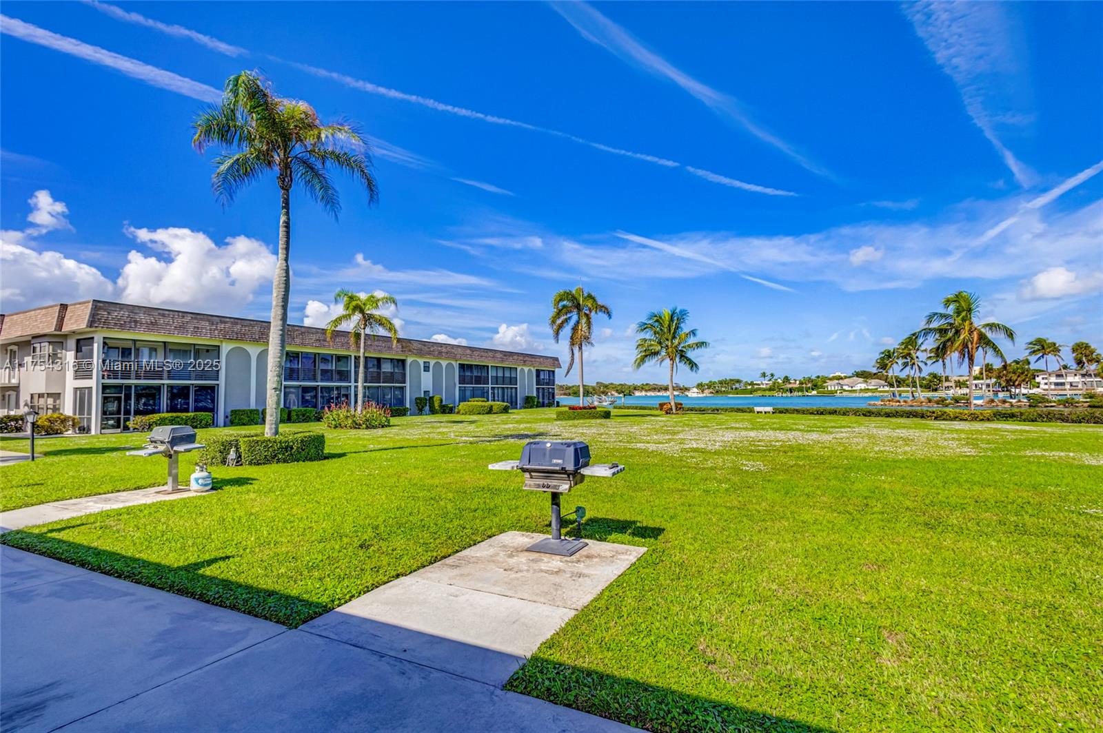 JUPITER INLET CONDO - Residential Lease