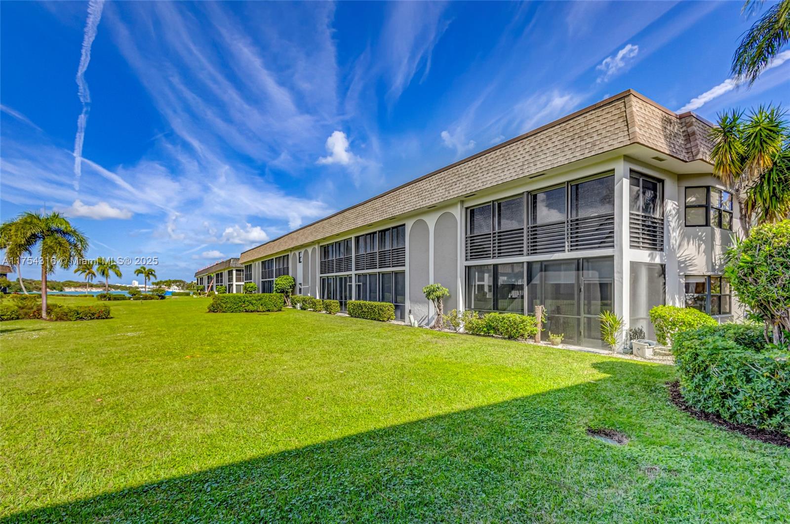 JUPITER INLET CONDO - Residential Lease