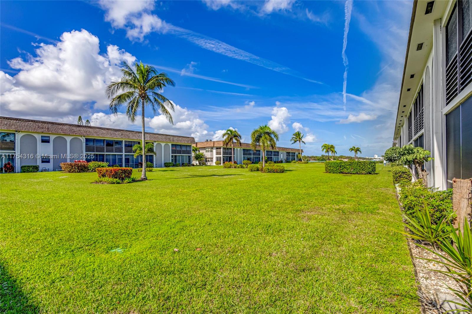 JUPITER INLET CONDO - Residential Lease