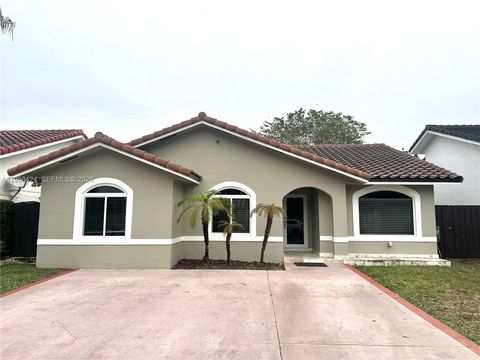 4249 SW 154th Ave Miami FL 33185
