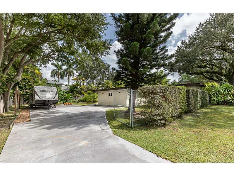 KENDAL RANCHES - Residential