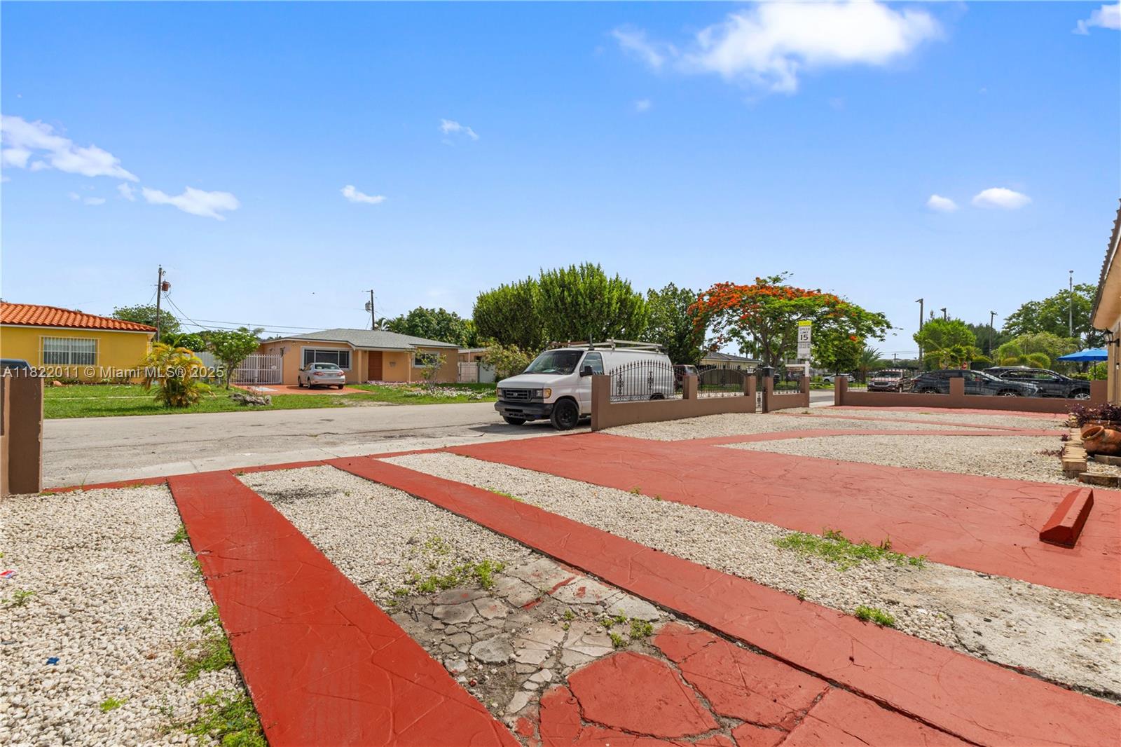 230 W 47th St