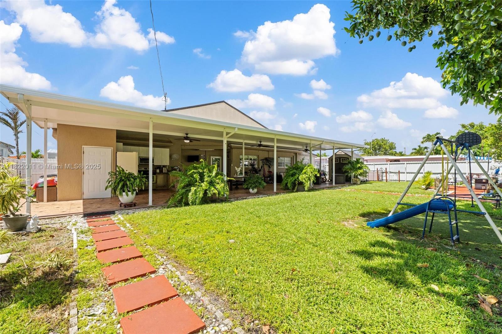 ANDREWS PARK - Residential