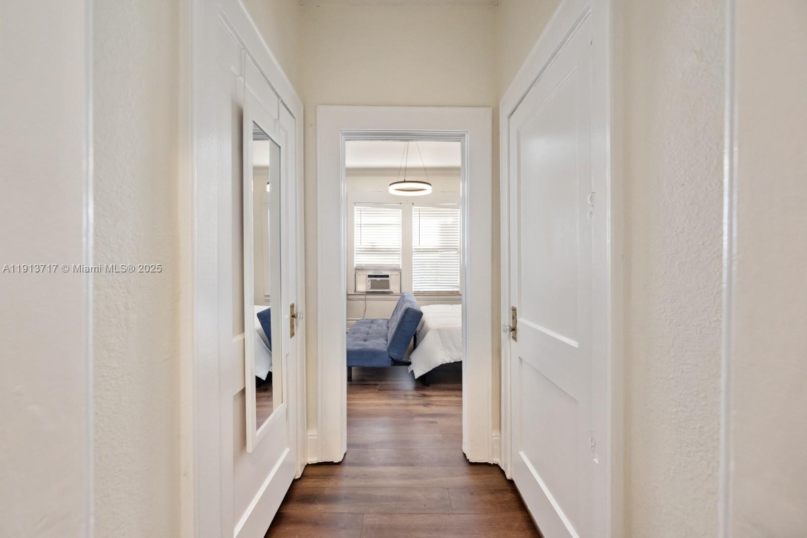 MENDOZA CONDO - Residential