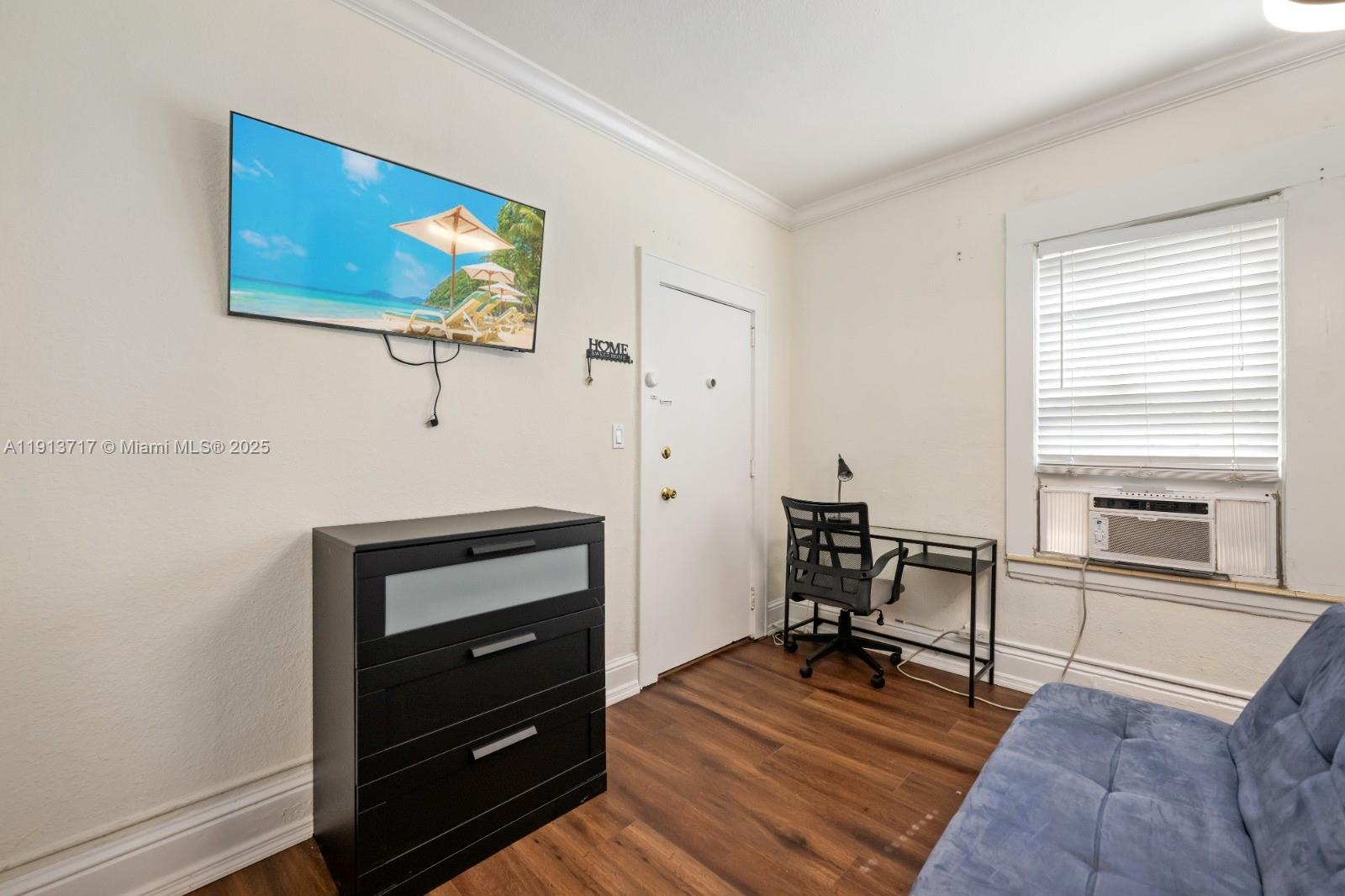 MENDOZA CONDO - Residential