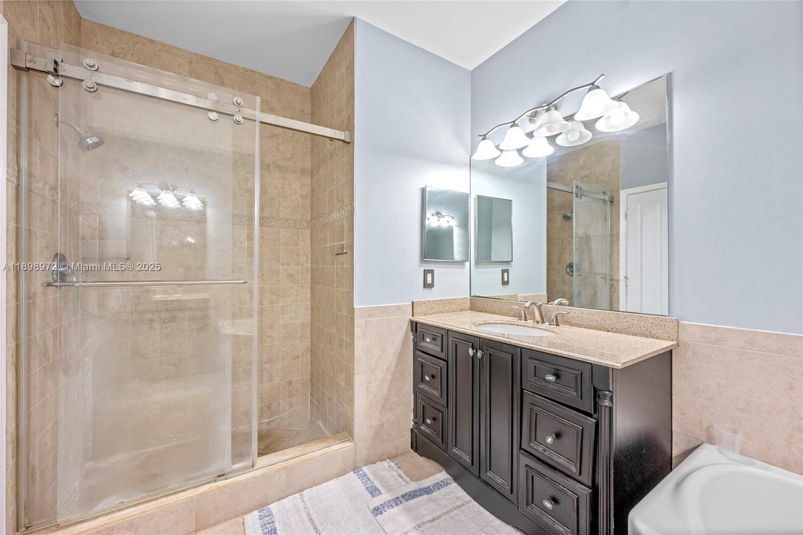 BREEDING PROPERTY - Residential