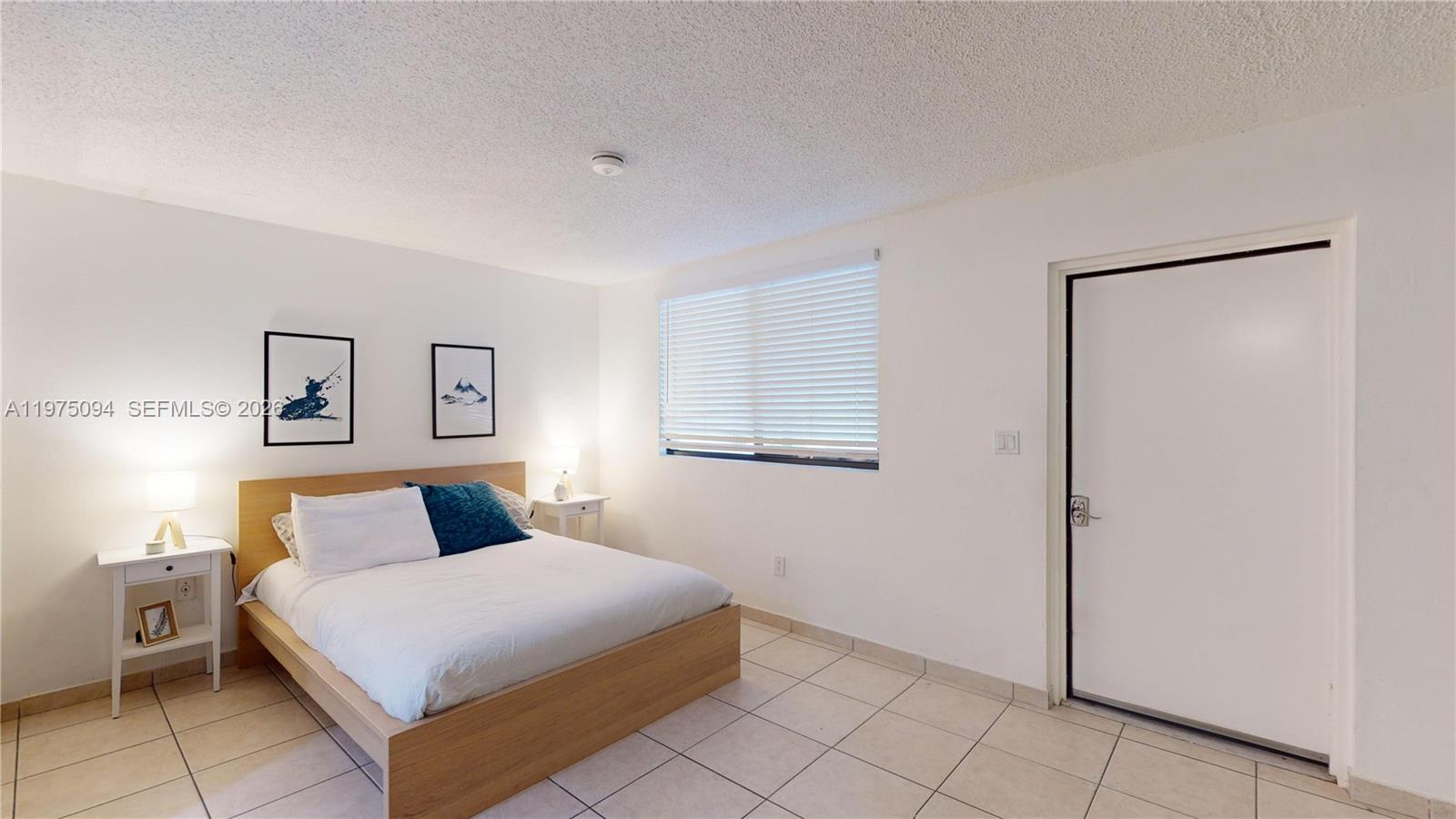 REM FOSTER & SANCHEZ TRAC - Residential Lease