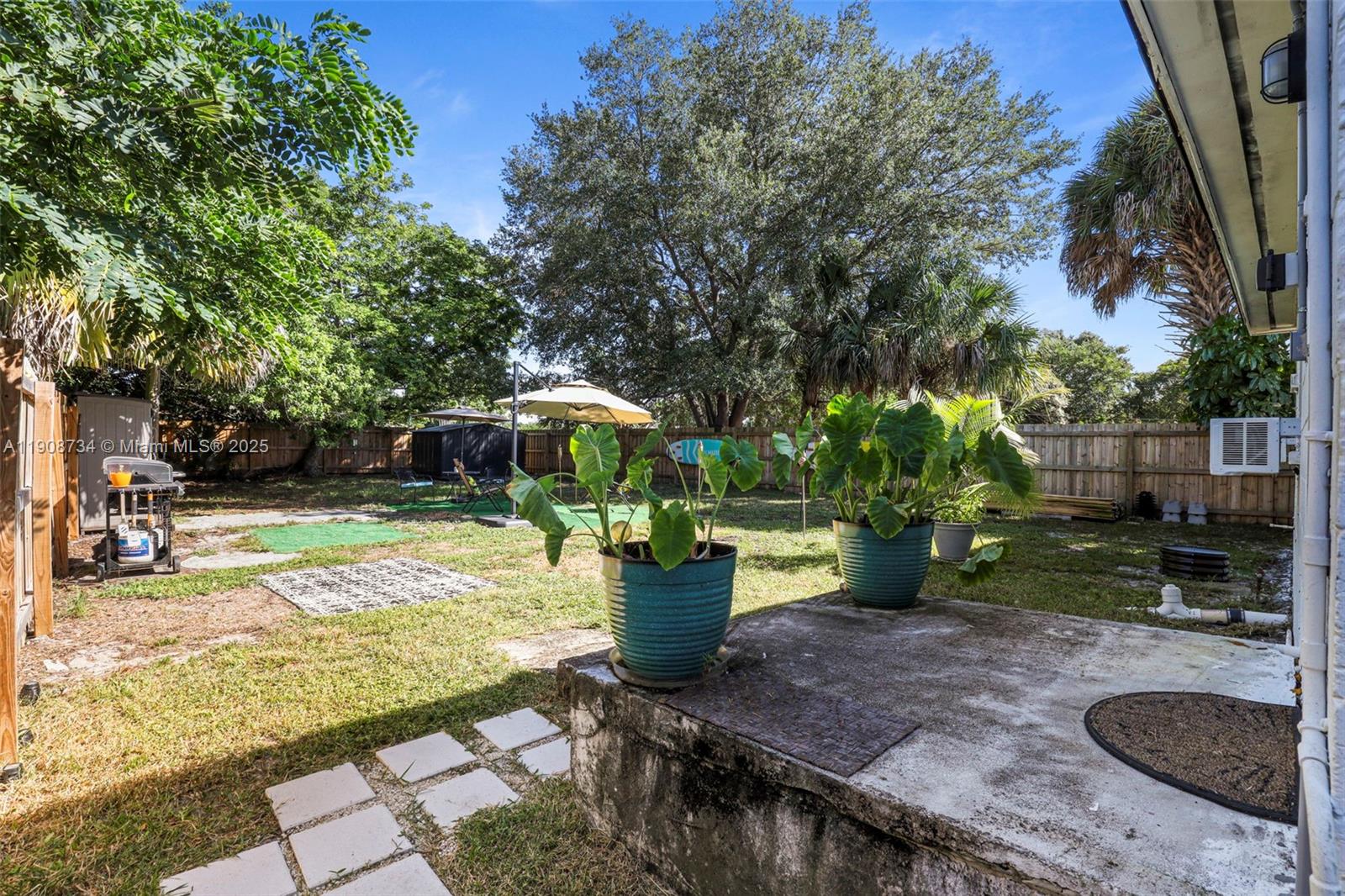 EMANCIPATION PARK - Residential