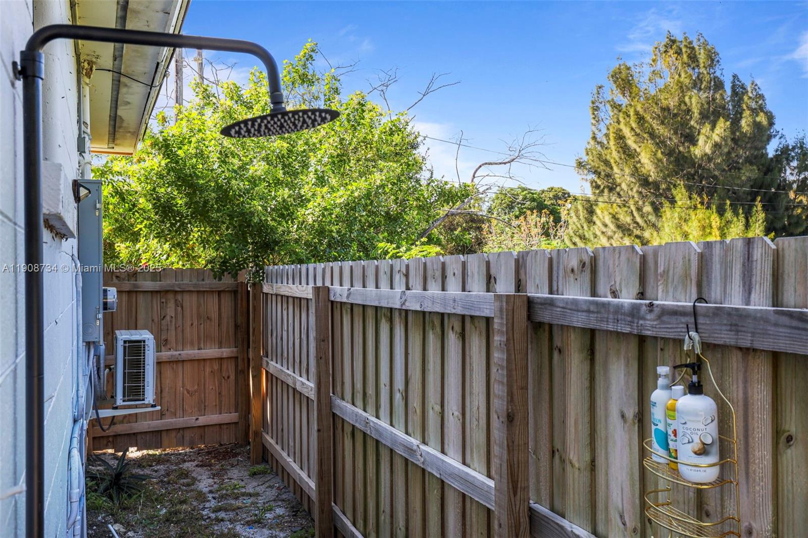 EMANCIPATION PARK - Residential