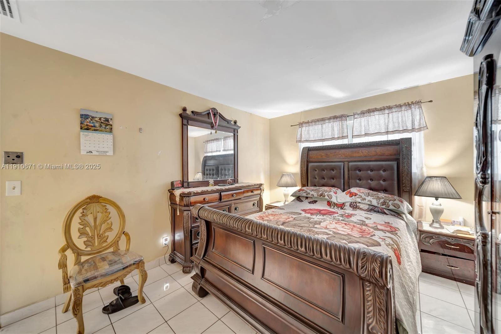 ACRES LAKE ESTATES - Residential