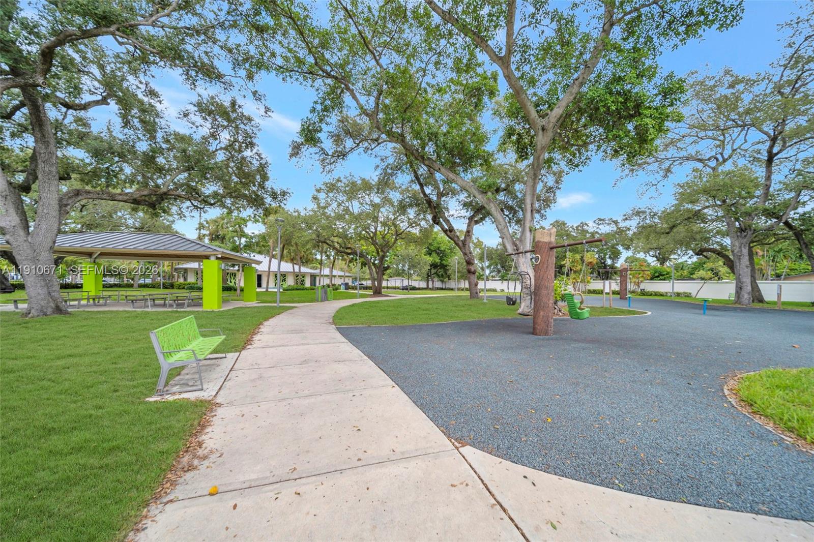 ACRES LAKE ESTATES - Residential