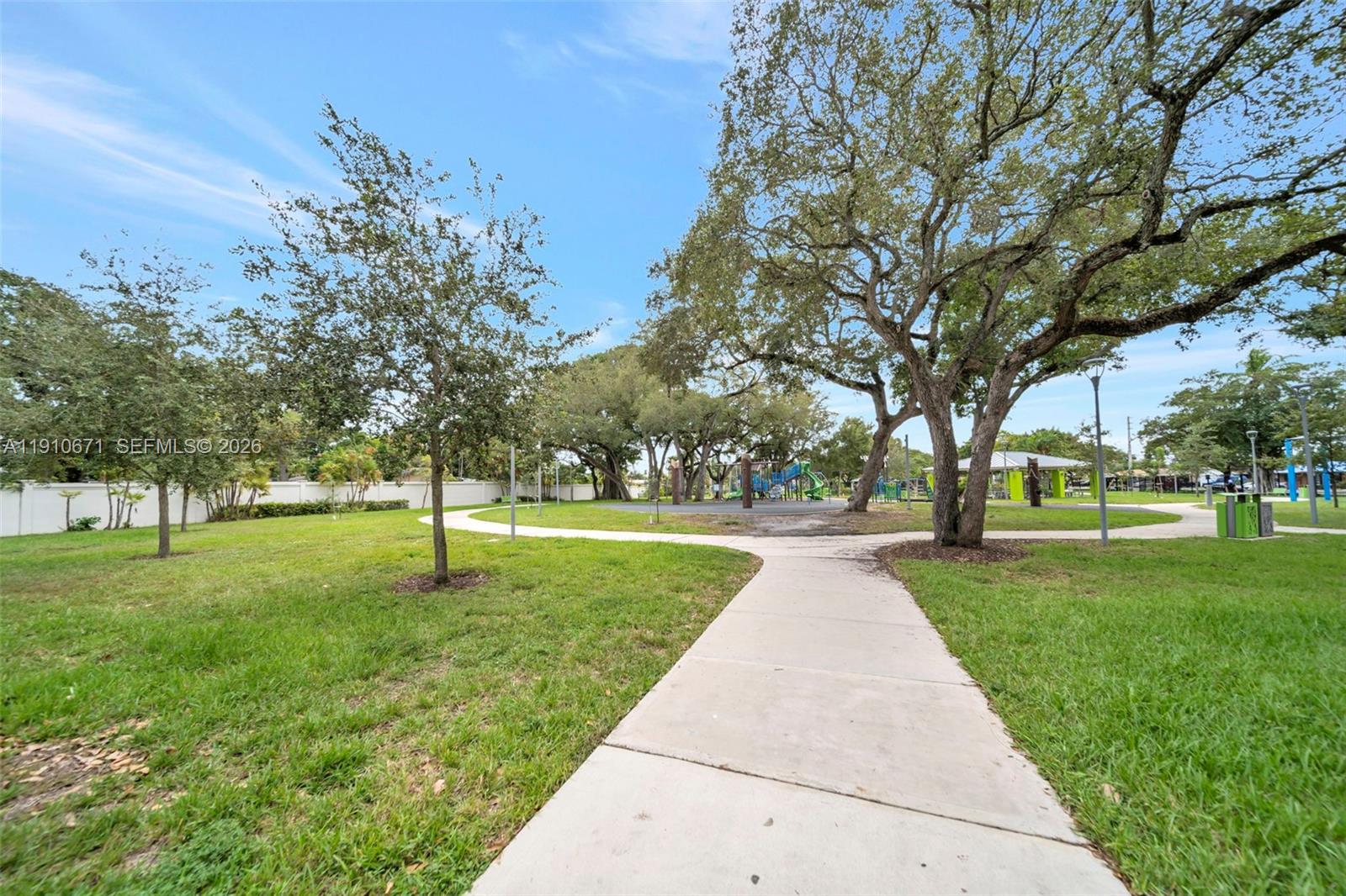 ACRES LAKE ESTATES - Residential