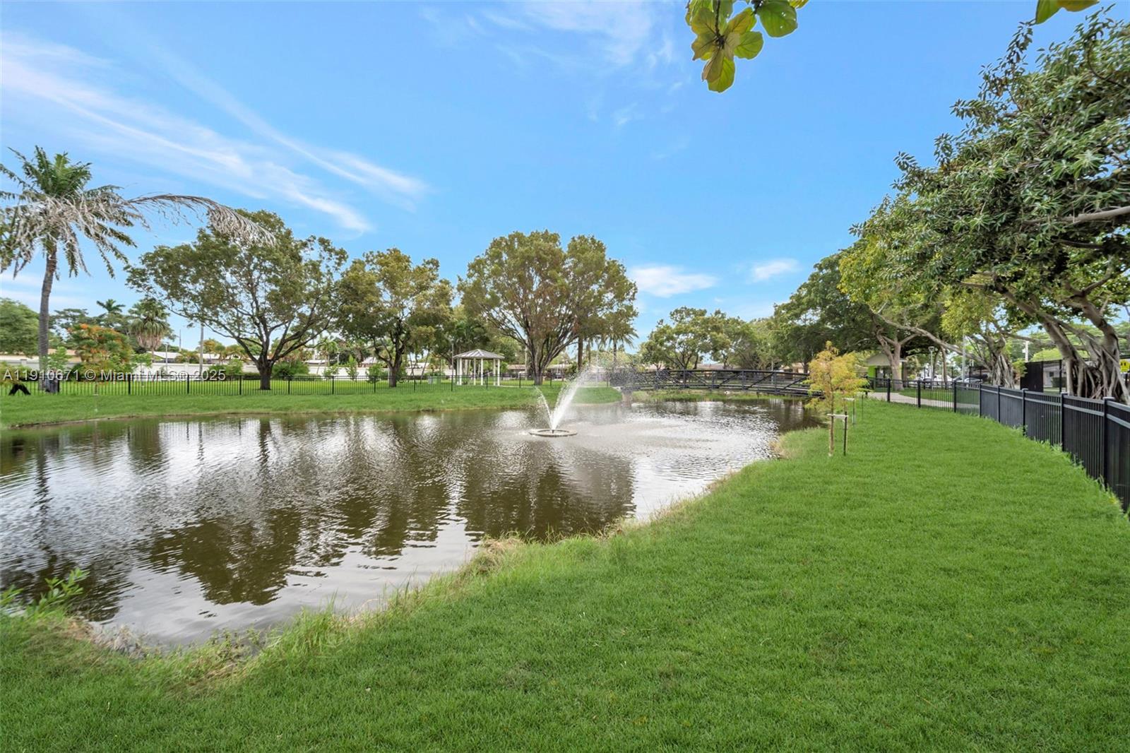 ACRES LAKE ESTATES - Residential