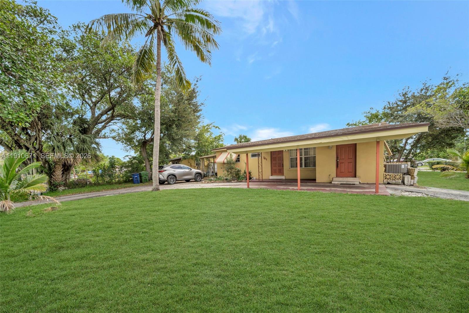 ACRES LAKE ESTATES - Residential