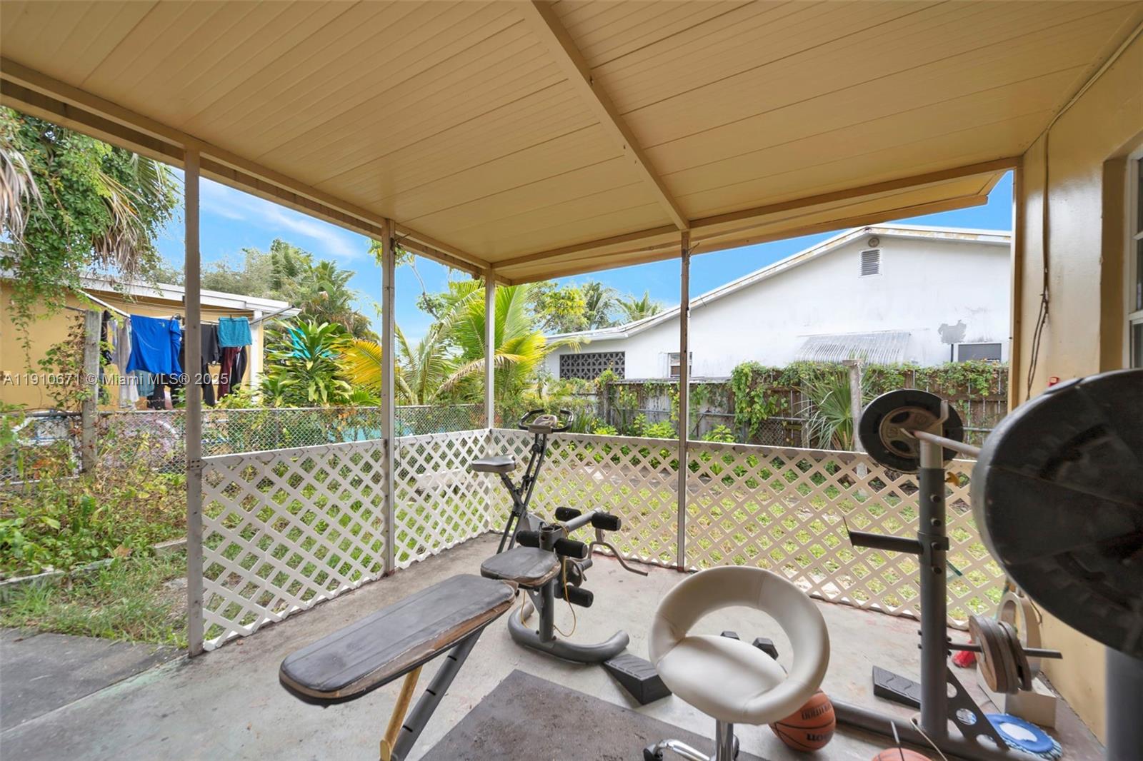 ACRES LAKE ESTATES - Residential