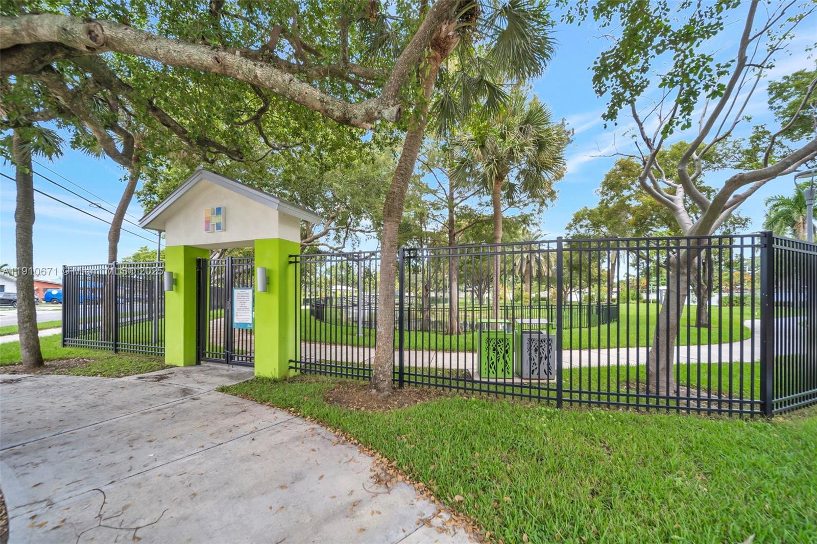 ACRES LAKE ESTATES - Residential