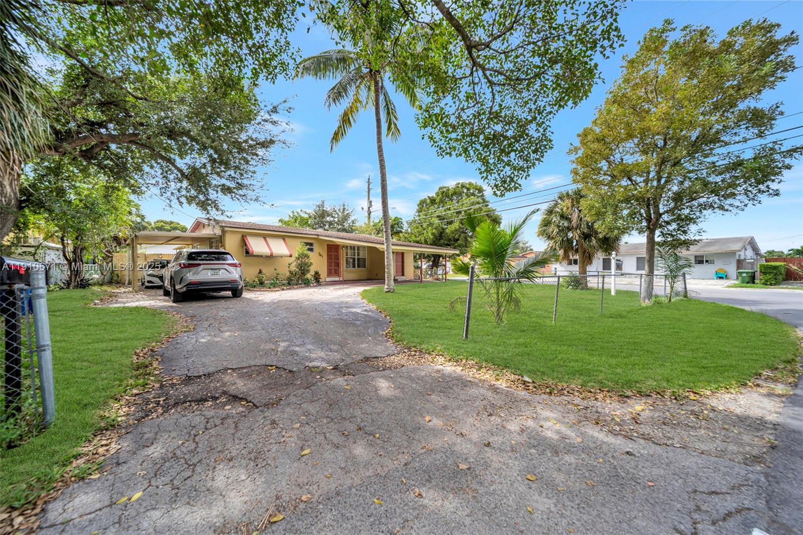 ACRES LAKE ESTATES - Residential