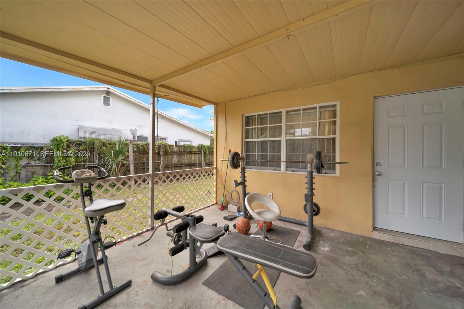 ACRES LAKE ESTATES - Residential