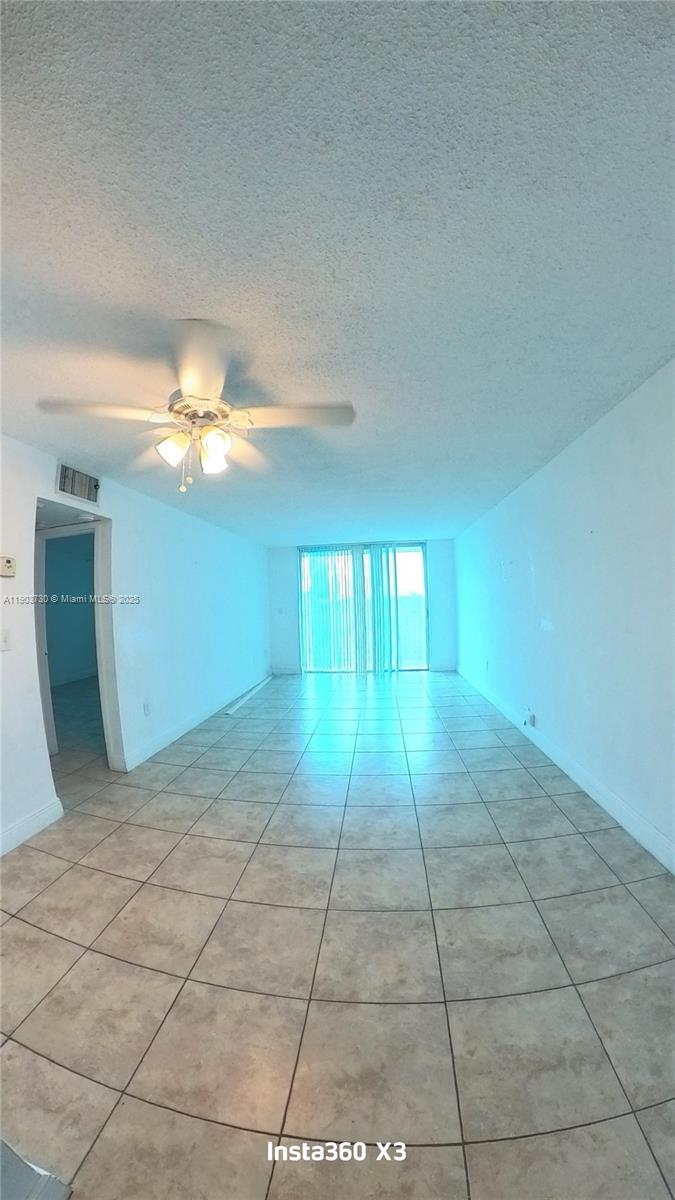 BAYVIEW PALMS CONDO - Residential Lease