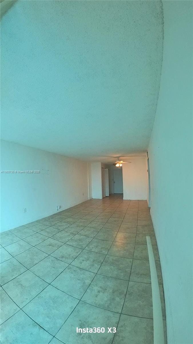 BAYVIEW PALMS CONDO - Residential Lease