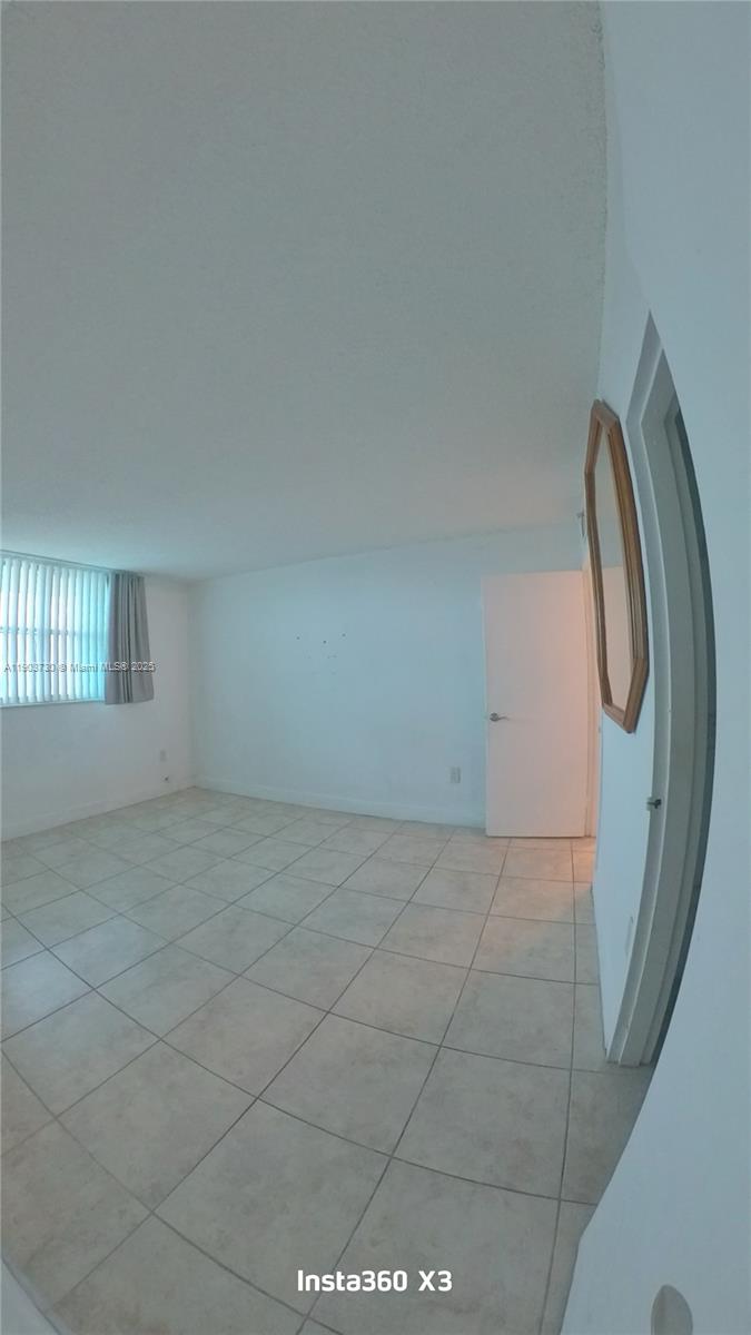 BAYVIEW PALMS CONDO - Residential Lease