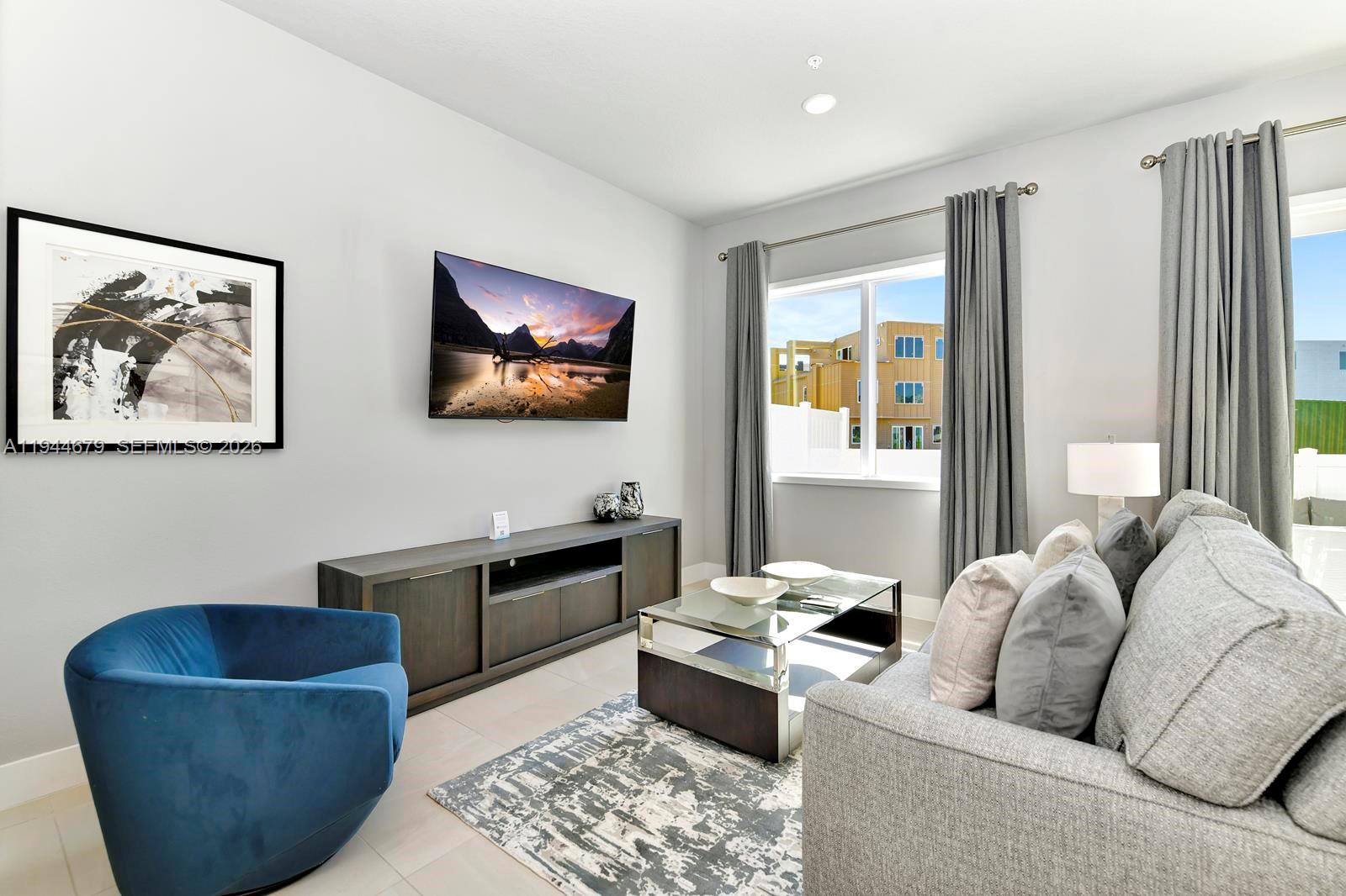 SPECTRUM AT REUNION CONDO - Residential