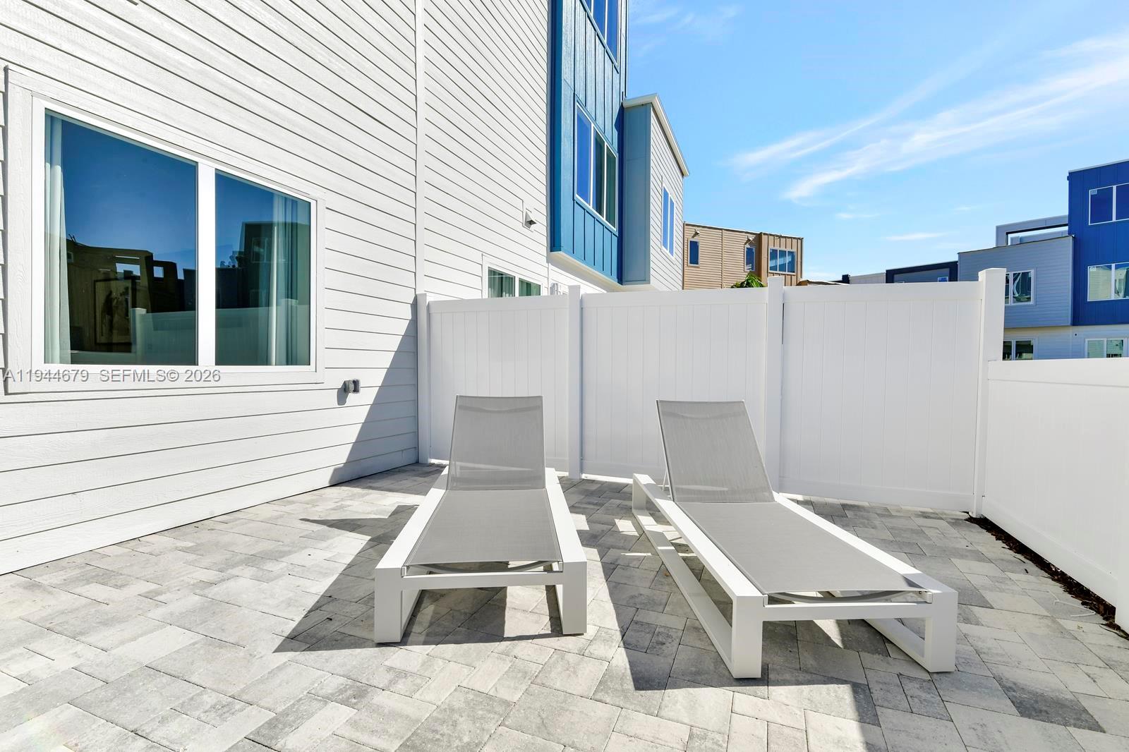 SPECTRUM AT REUNION CONDO - Residential