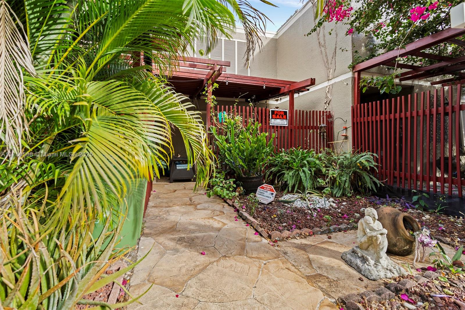 Rental Property at 1151 N Hiatus Rd 1151, Pembroke Pines, Miami-Dade County, Florida - Bedrooms: 3 
Bathrooms: 3  - $3,000 MO.