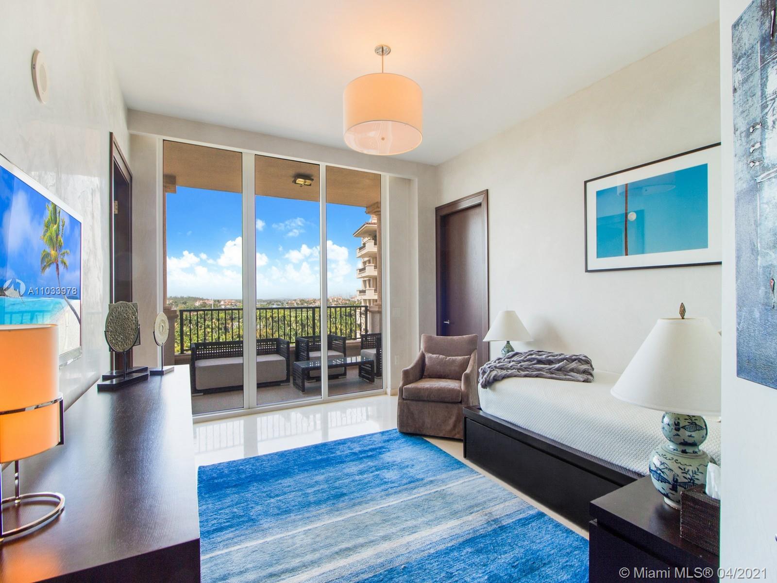 Fisher island - Residential