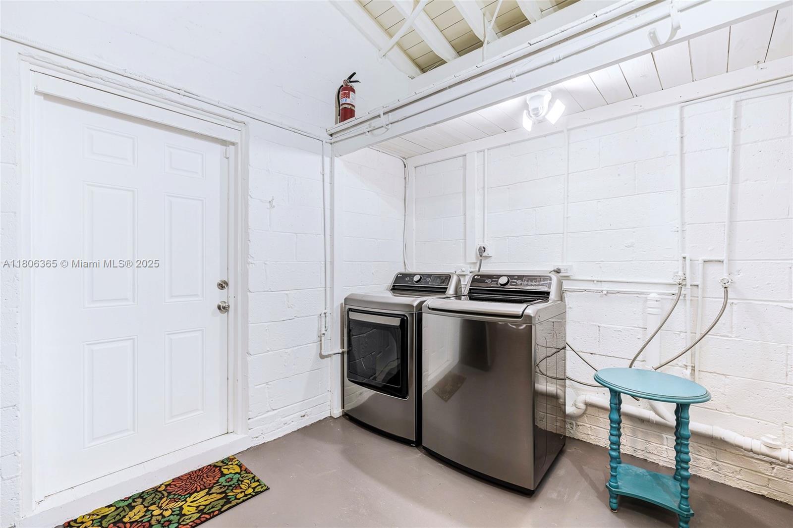DUNNINGS MIAMI SHORES EXT - Residential