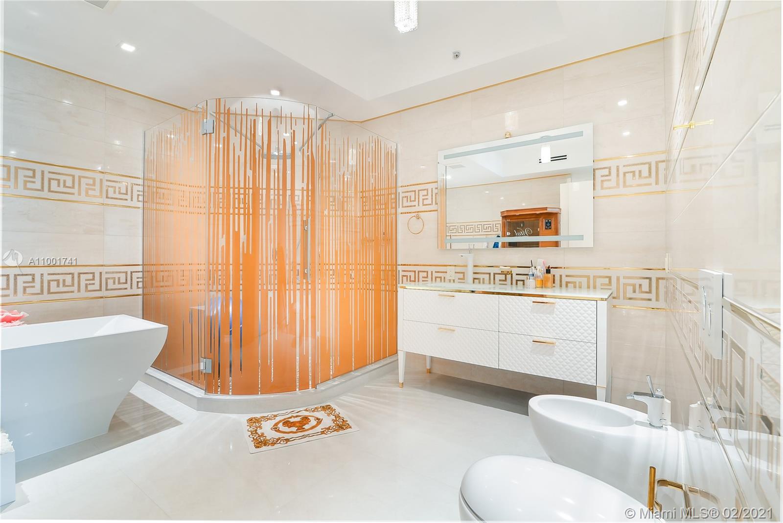 BAL HARBOUR - Residential