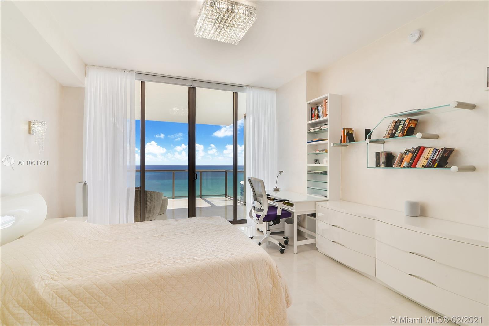 BAL HARBOUR - Residential