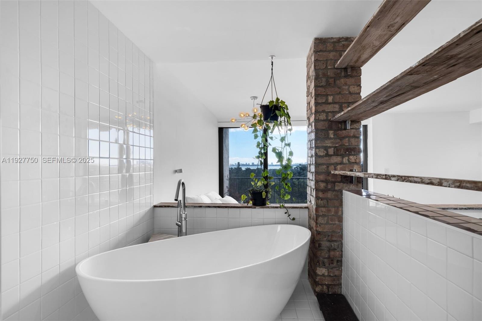 THE FLATS AT MORNINGSIDE - Residential