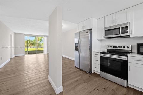 8060 N Sunrise Lakes Dr 103 Sunrise FL 33322