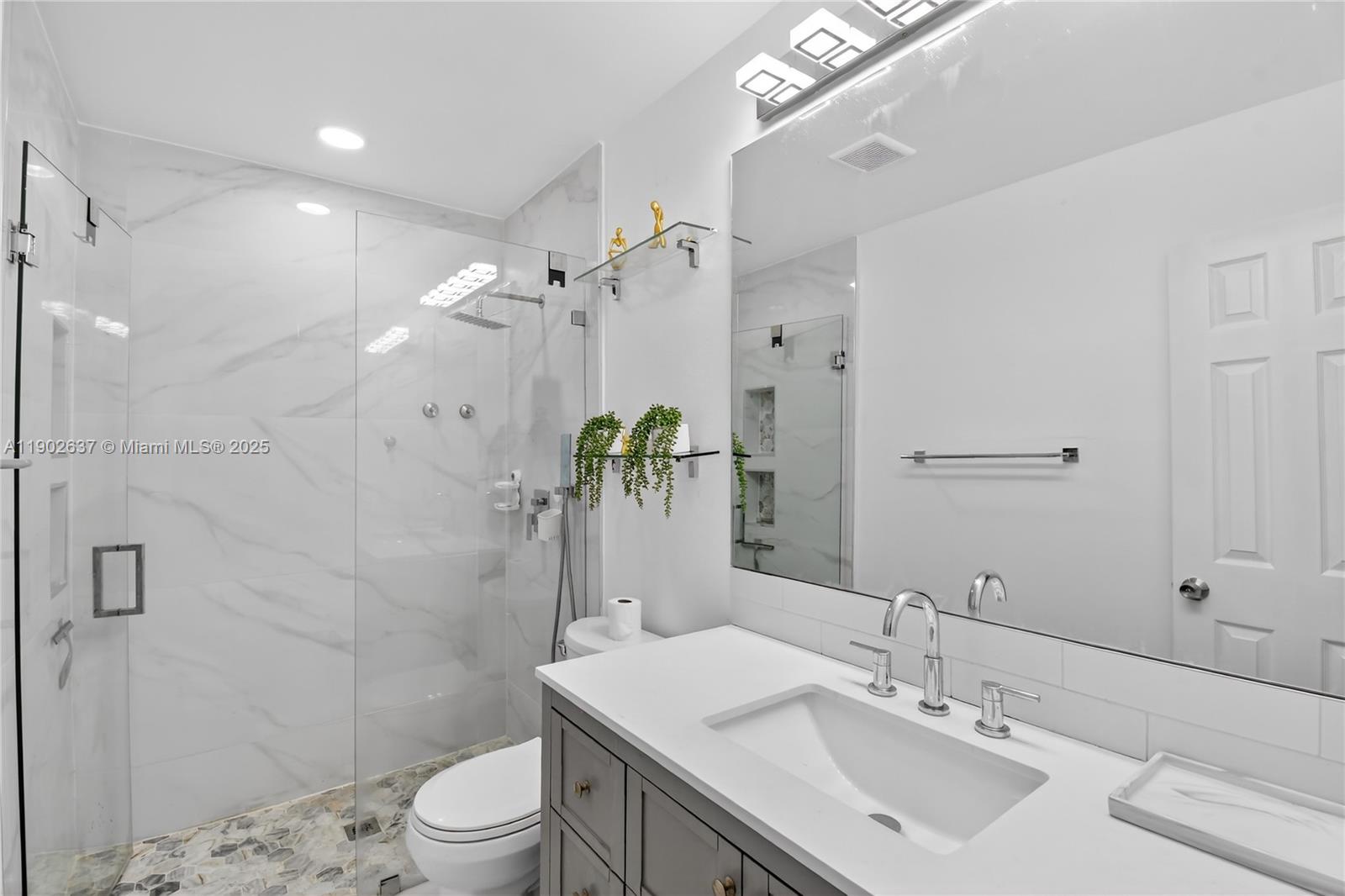 NORTH ANDREWS GARDENS - Residential Lease