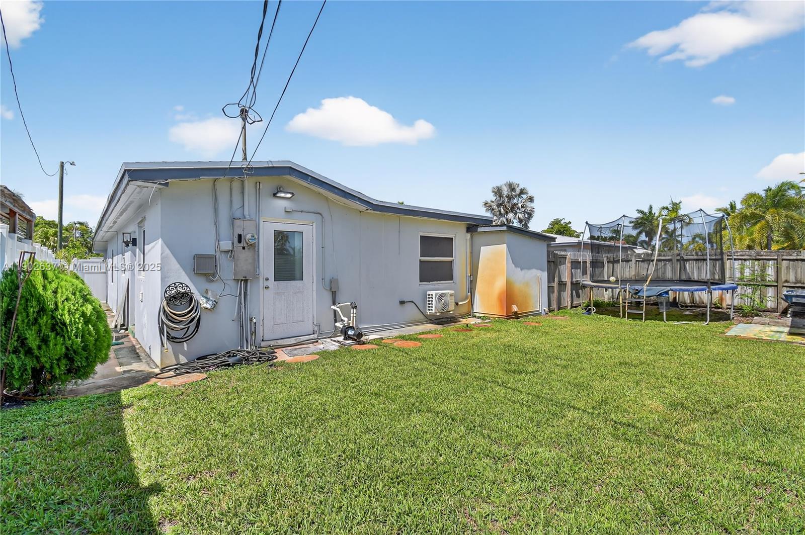 NORTH ANDREWS GARDENS - Residential Lease