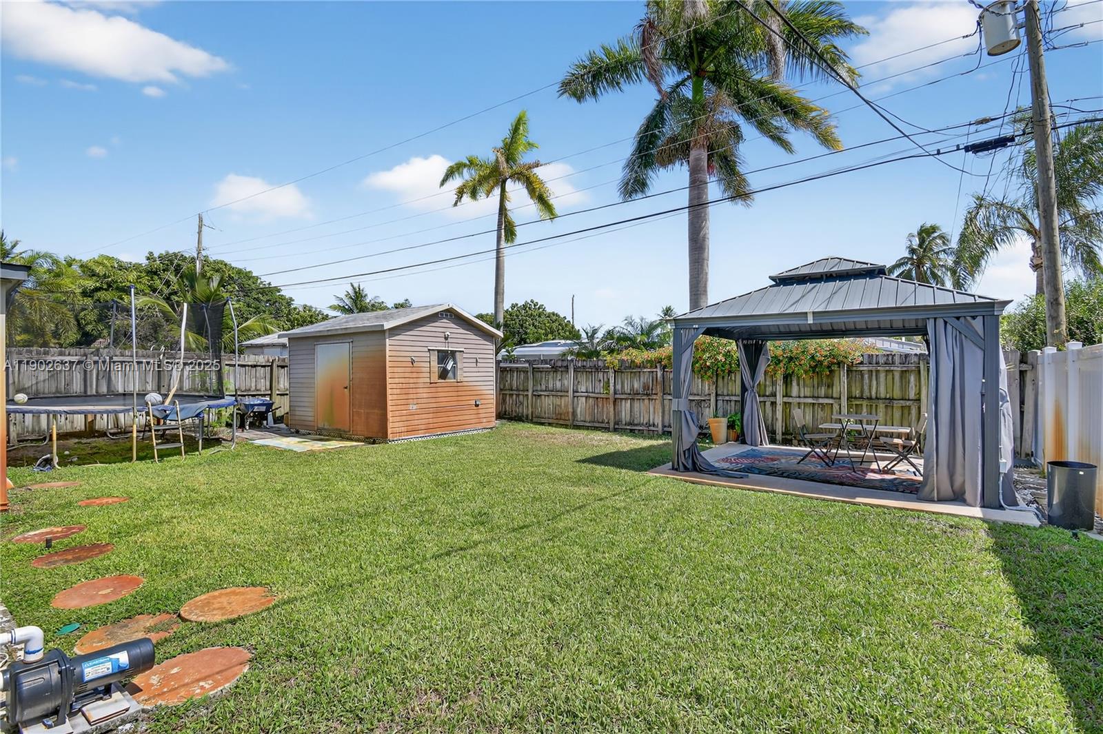 NORTH ANDREWS GARDENS - Residential Lease