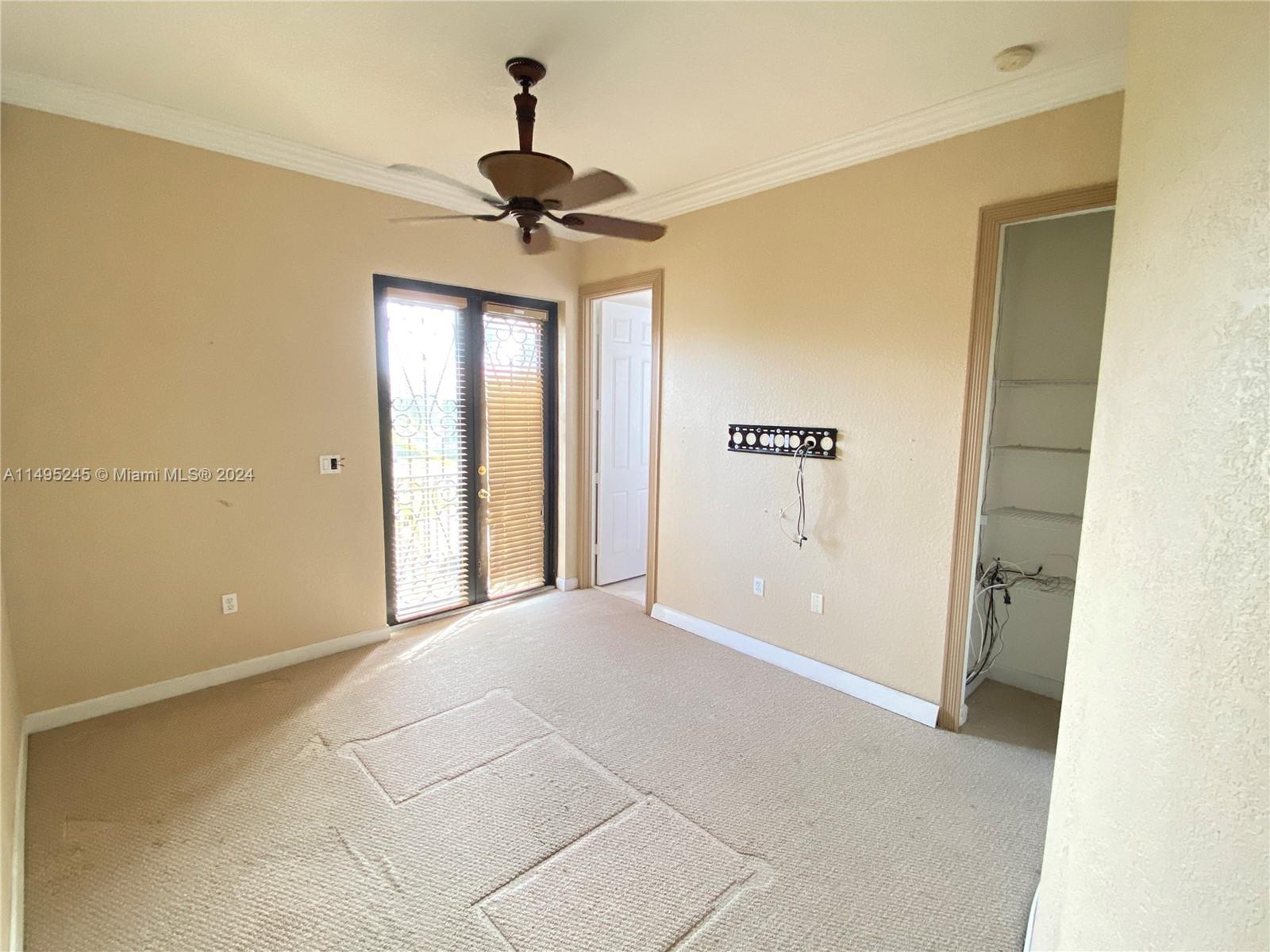 CUTLER CAY - Residential