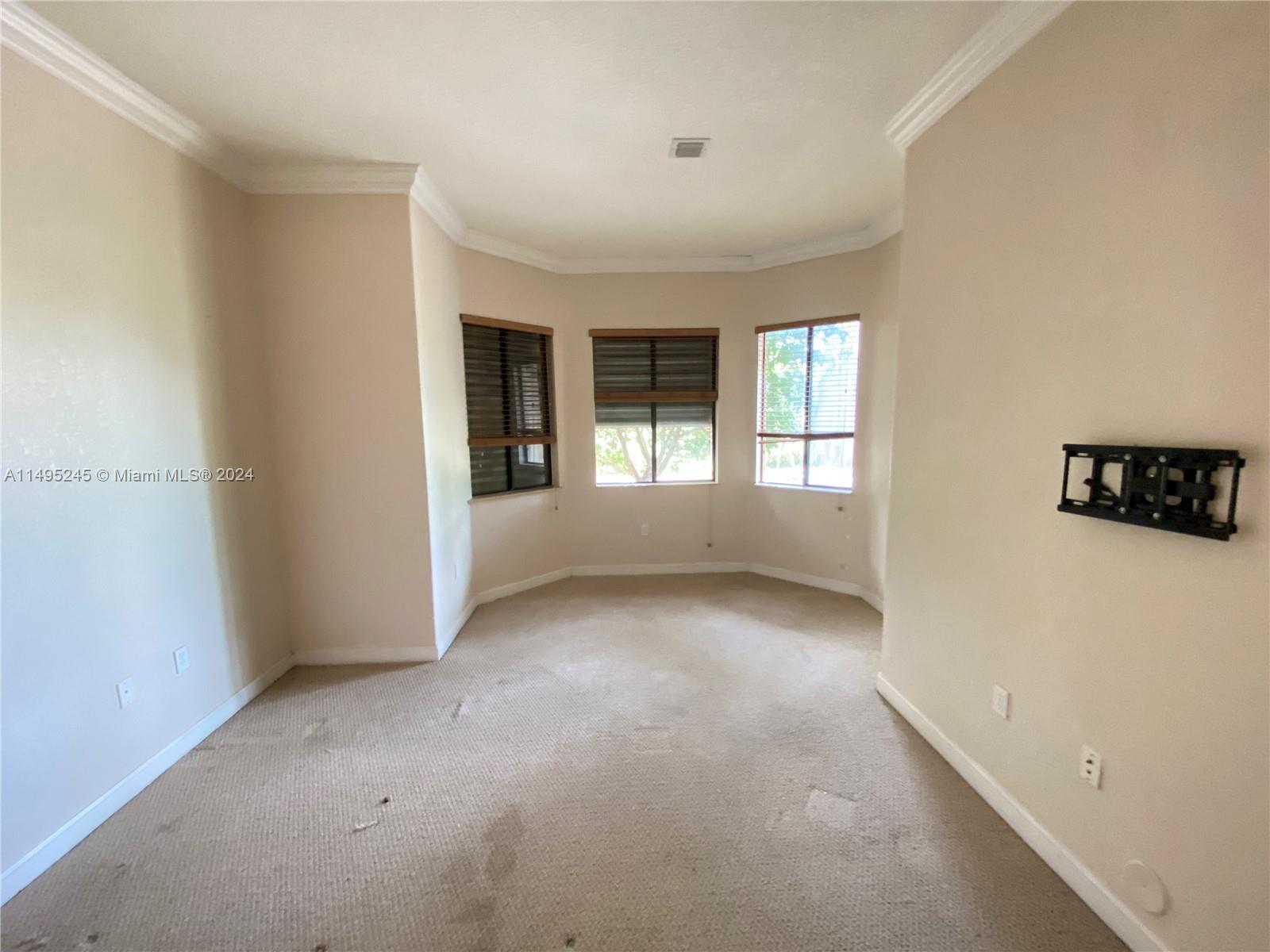 CUTLER CAY - Residential