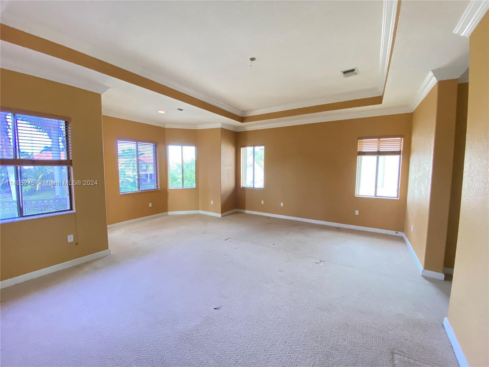 CUTLER CAY - Residential