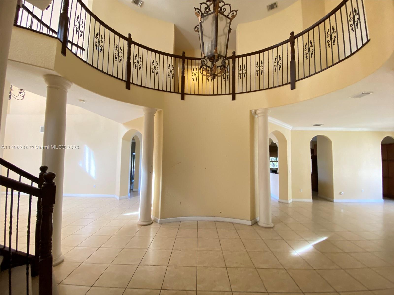 CUTLER CAY - Residential