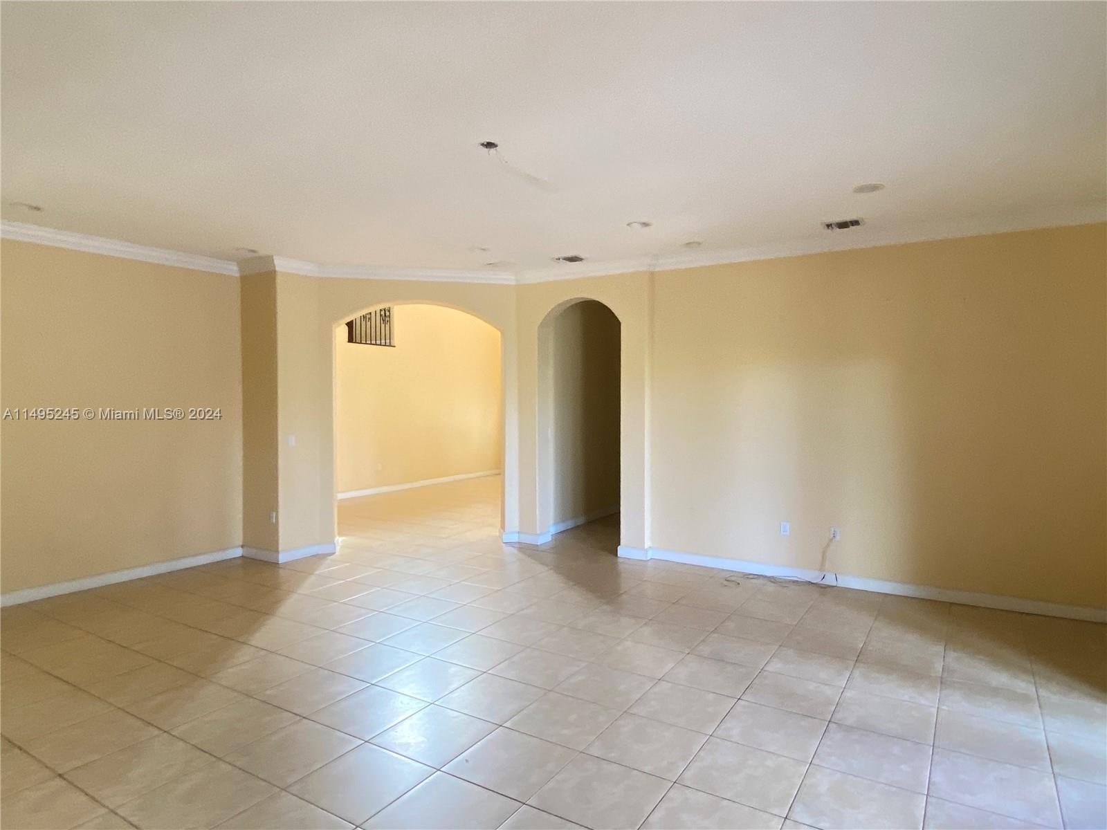 CUTLER CAY - Residential