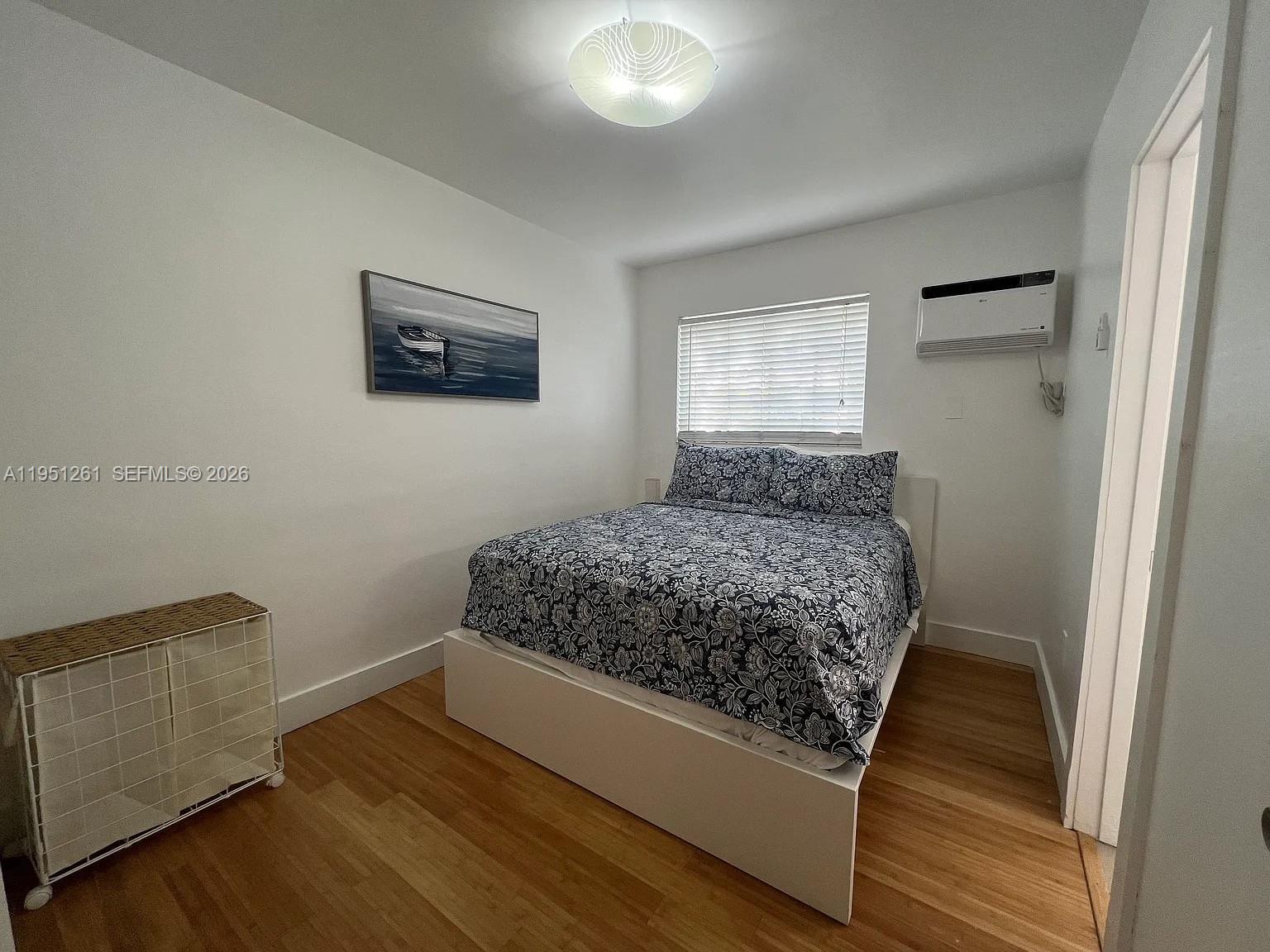 SUNRISE CLUB CONDO - Residential