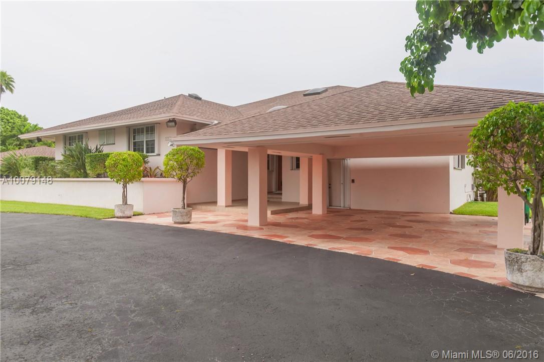 CALUSA CLUB ESTS - Residential