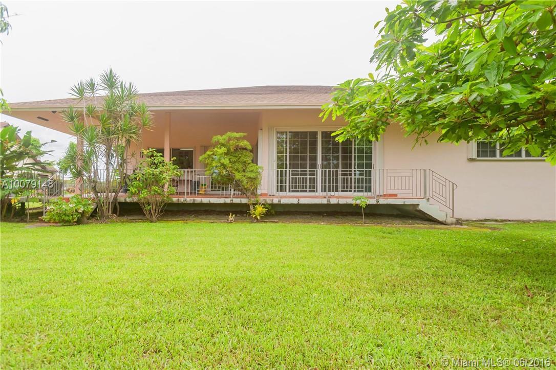 CALUSA CLUB ESTS - Residential