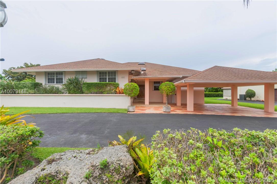 CALUSA CLUB ESTS - Residential